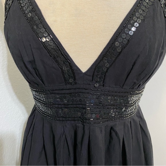 G by Guess Black Fit and Flared V NeckLine Dress Embroidered Sequence Size L - Picture 6 of 16